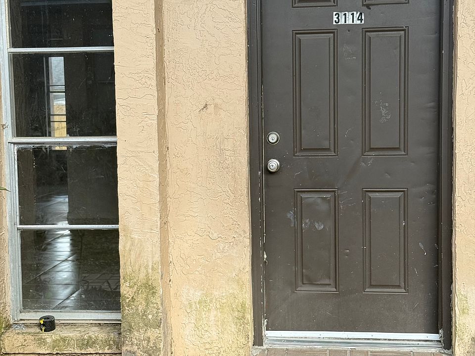 1st image of 3114 Holly St