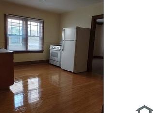 2135 7th St #1, Rockford, IL 61104