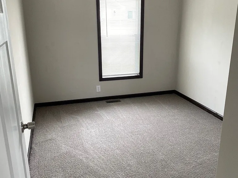 Lakeview Estates on Lawndale — Photo 18