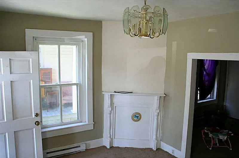 3 bed, 1.5 bath, 1200 sqft, $1,000 — Photo 2