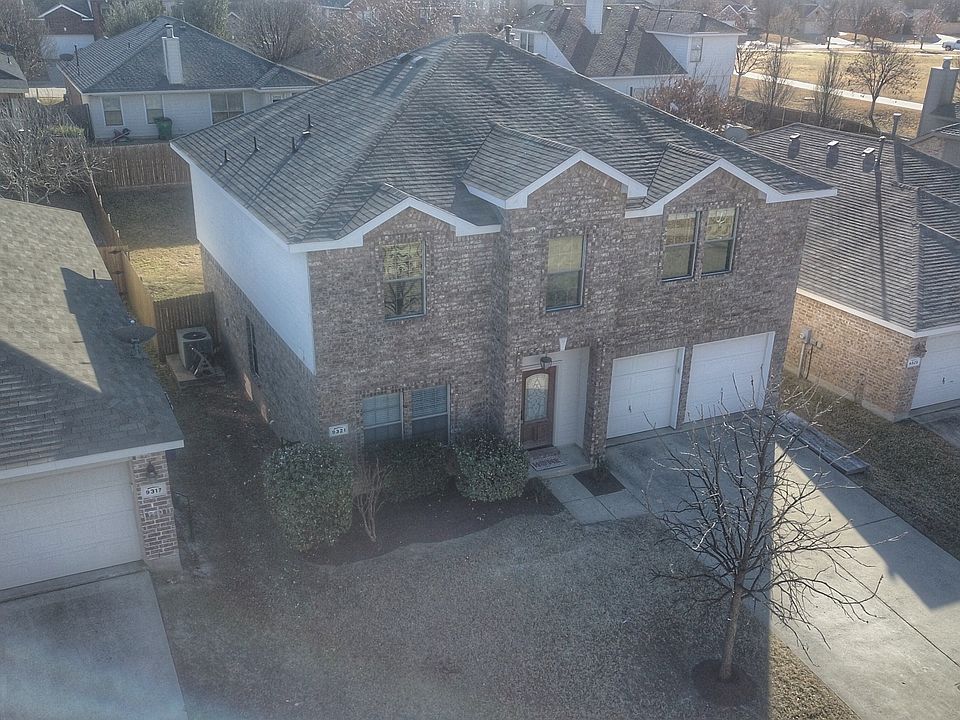 1st image of 9321 Warren Dr