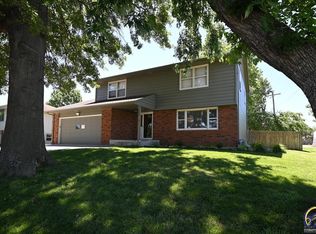 2311 SW Westport Dr, Topeka, KS 66614
