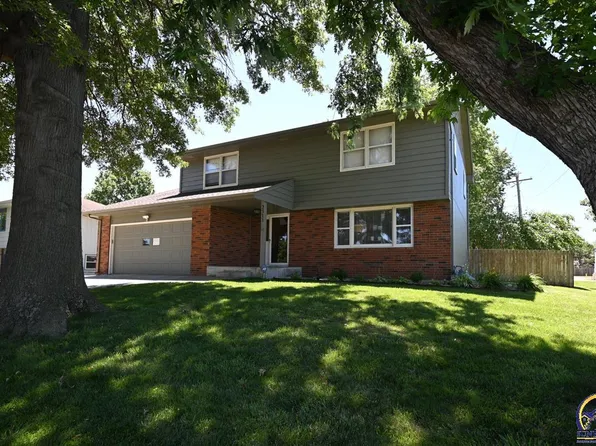 2311 SW Westport Dr, Topeka, KS 66614