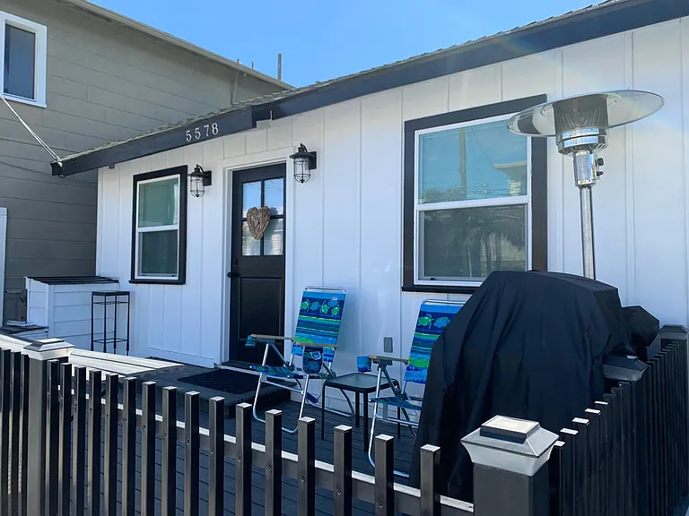 5578 E Ocean Blvd — Photo 3