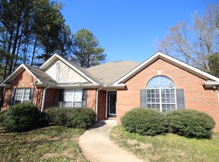 146 Chinaberry Ln, Maylene, AL 35114