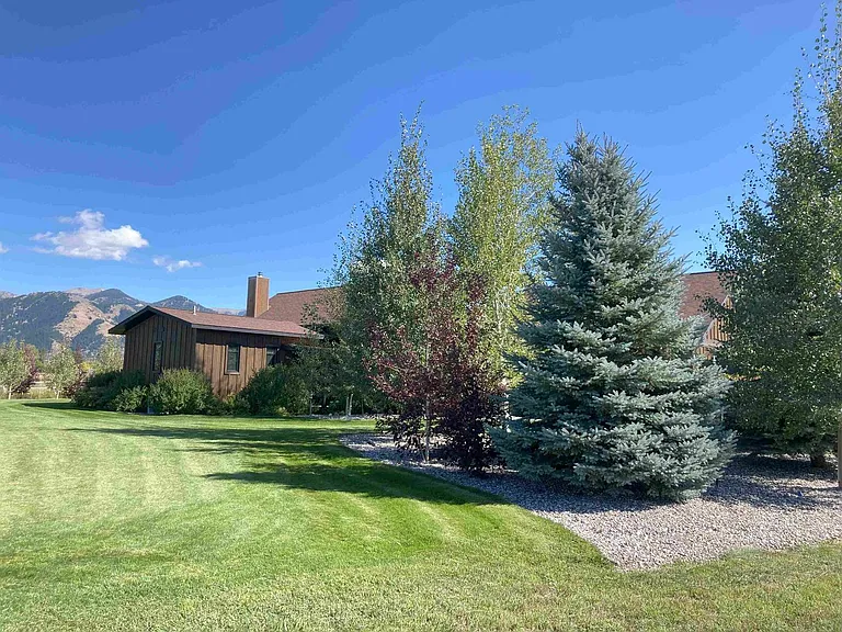 7125 Springhill Rd — Photo 23