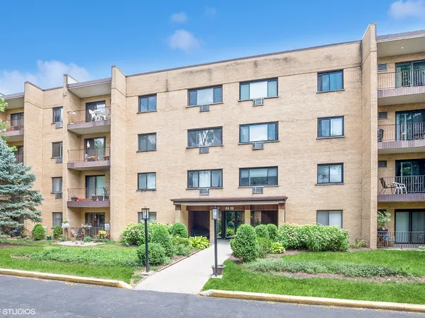 6630 S Brainard Ave APT 406, Countryside, IL 60525