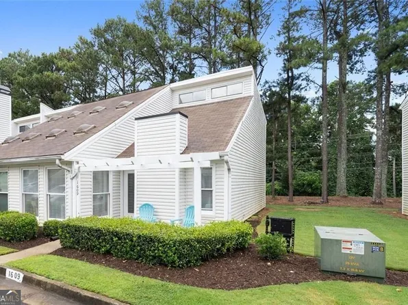 1609 Homestead Trl, Alpharetta, GA 30004