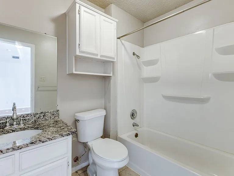 7406 Amherst Dr #B — Photo 7