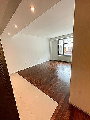 1st image of 573 W 161st St #3A