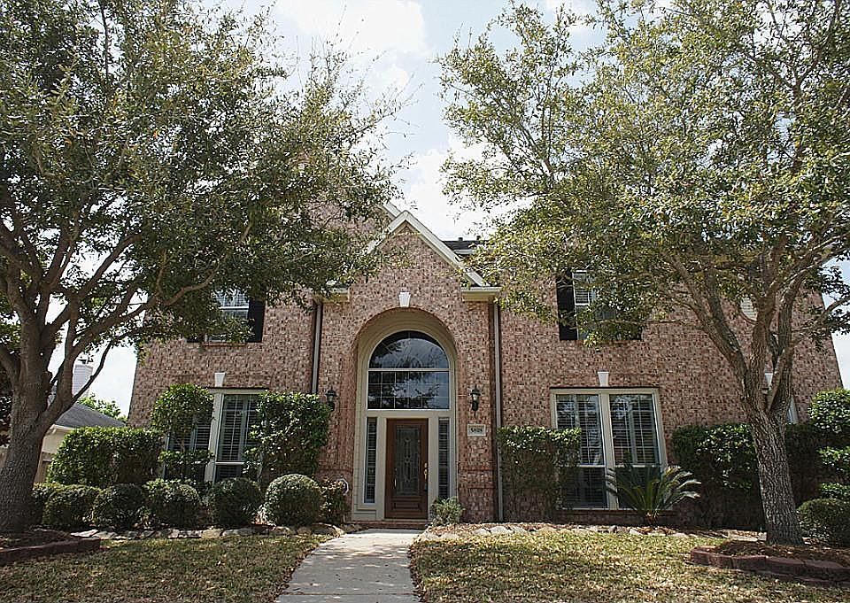 2nd image of 5818 Ashley Spring Ct