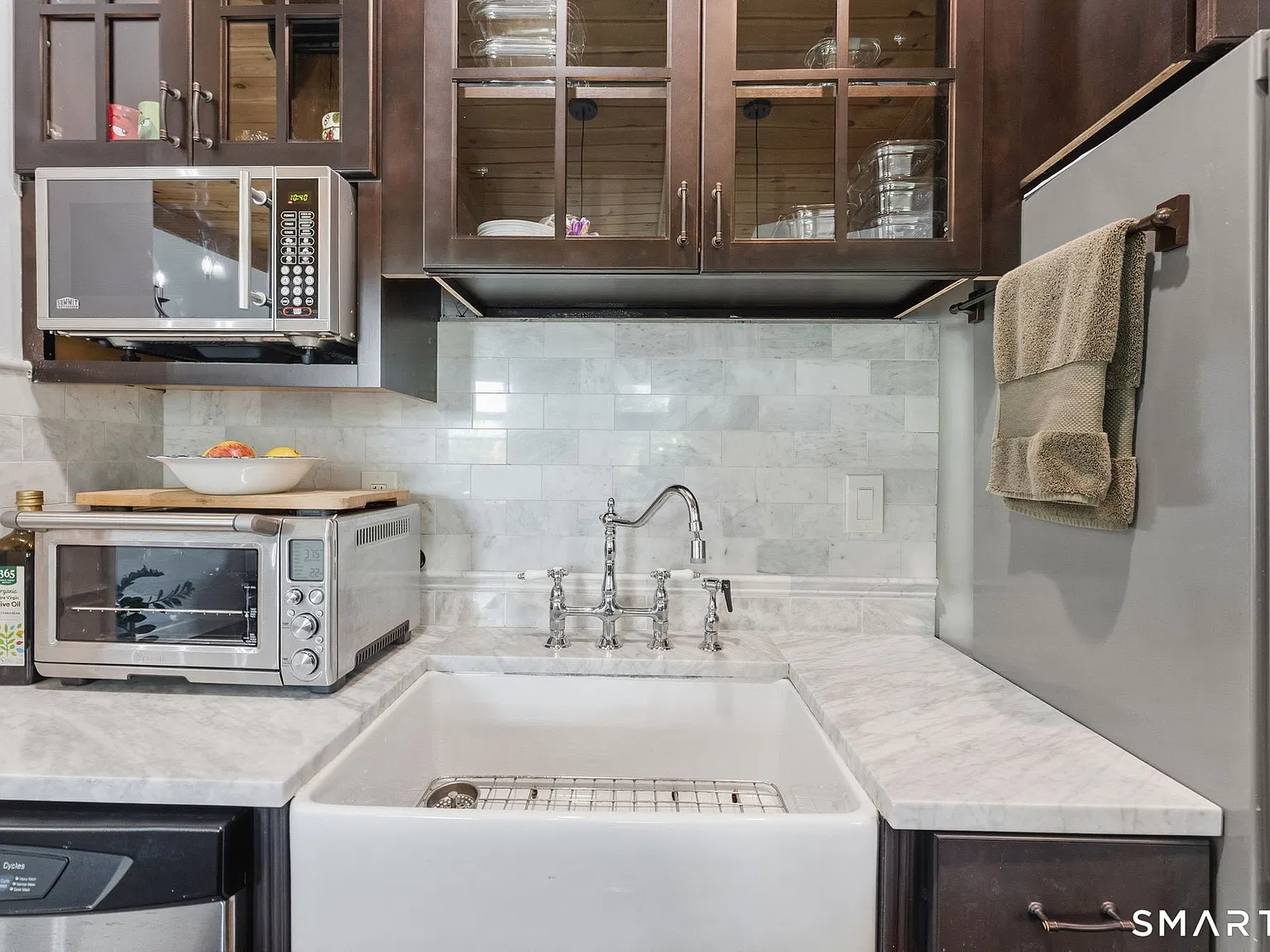 222 Williams St E — Photo 3