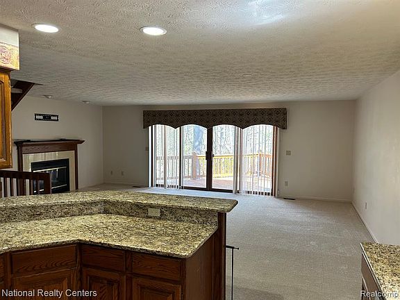 5th image of 6572 Ridgeview Dr