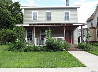 17 Orange St, Port Jervis, NY 12771