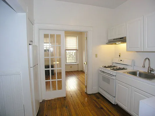 Rented by Townsley & Gay, LLC | media 7