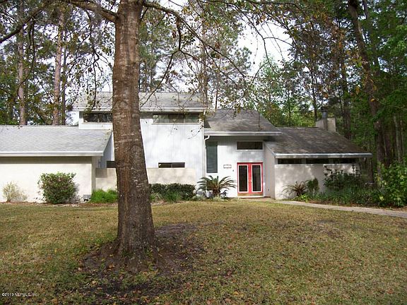 3rd image of 11759 Sparkleberry Ln