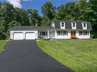 59 Somerset Ln, Somers, CT 06071