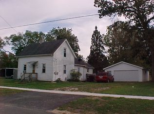 340 E Ogden St, Capron, IL 61012