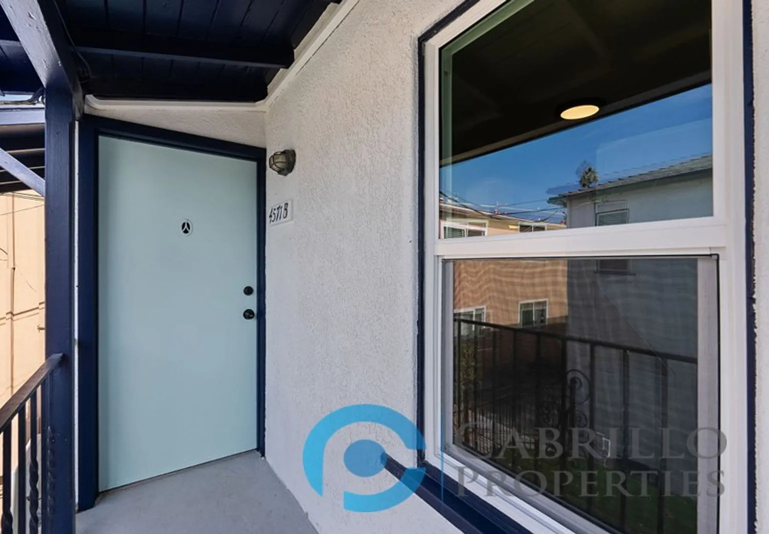1 bed, 1.0 bath, $2,295 — Photo 3