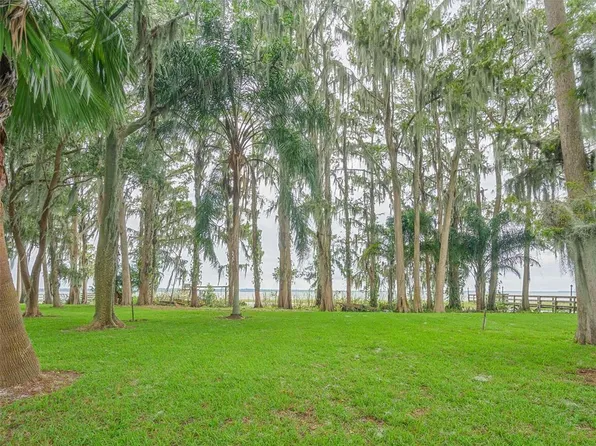 16 Cypress Dr #18, Eustis, FL 32726