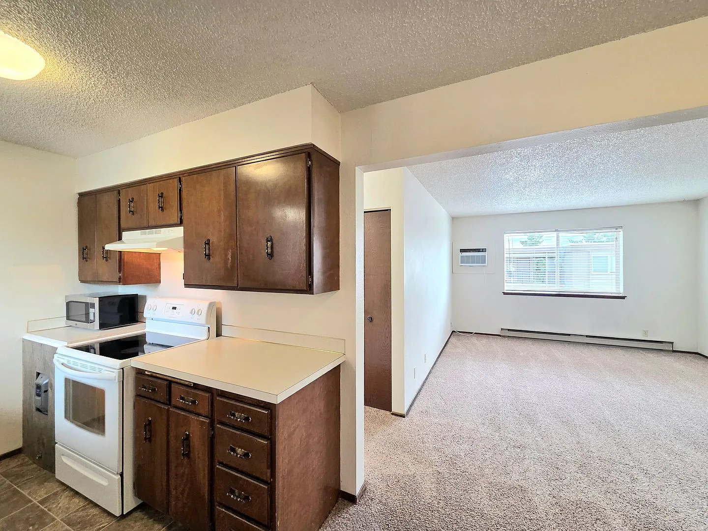 407 Oregon St. #222 (Westridge HOA) — Photo 2
