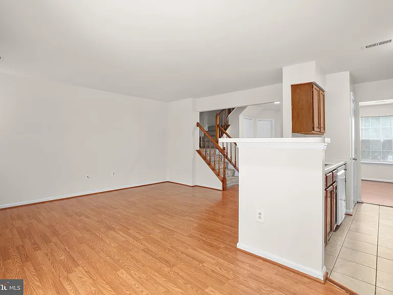 502 Wind Ridge Dr — Photo 13