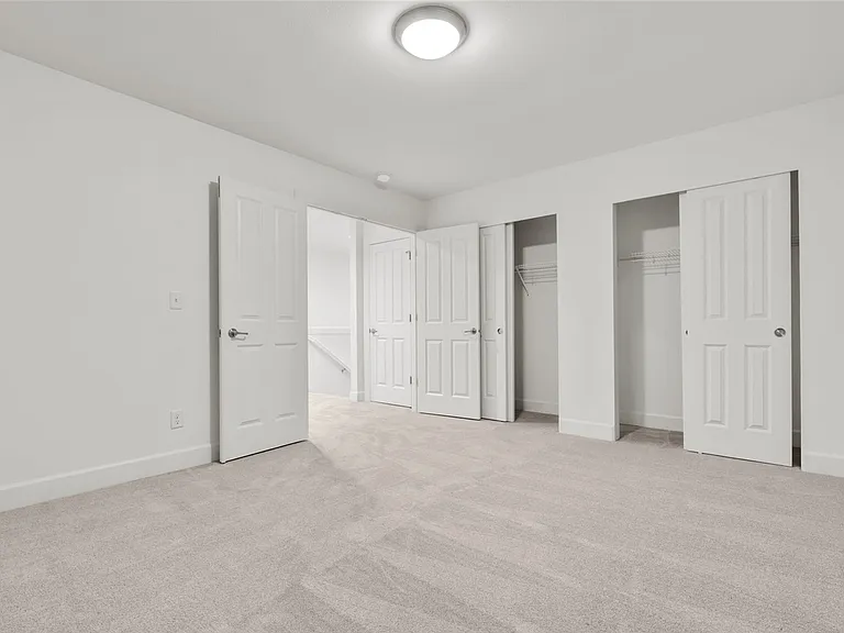 4518 NE 2nd Ct — Photo 16