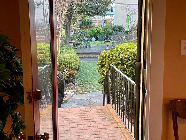 Back to to garden.