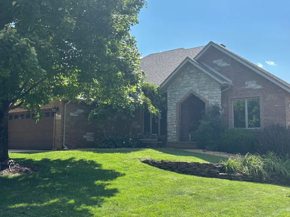 3349 S Hillsboro Avenue, Springfield, MO 65804