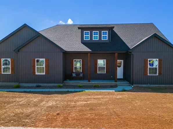 114 McCutchen Ct, Auburn, KY 42206