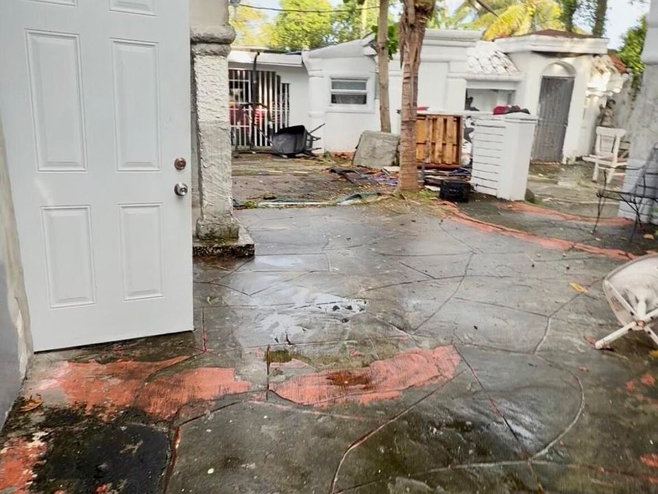 1st image of 1450 NW 116th Terrace