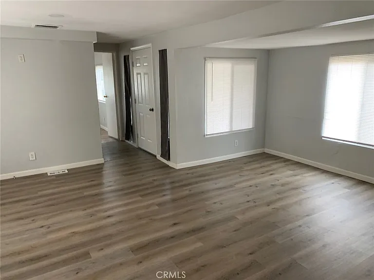 25806 Creag Ave — Photo 5