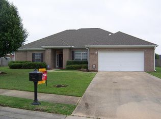 13576 Wind Rose Cir, Gulfport, MS 39503
