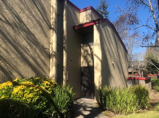 17 Redwood Ct, Santa Rosa, CA 95409