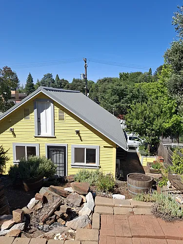 107 N Stewart St Photo 1