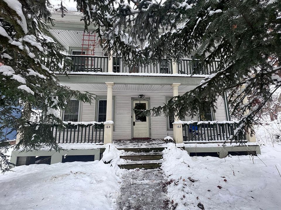 1st image of 164 Grand Ave NE #2