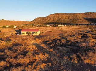 12 Wagon Rd, Alpine, TX 79830