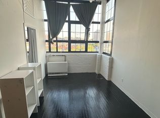 248 McKibbin St #2N, Brooklyn, NY 11206