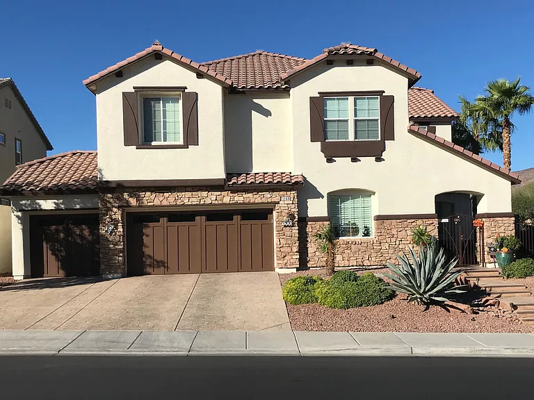 1169 Midori St — Photo 1