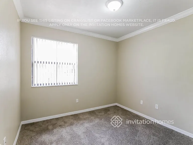 8943 SW 228th Ln — Photo 13