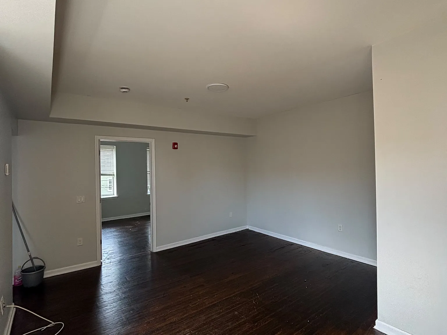 211 Summer Ave — Photo 4