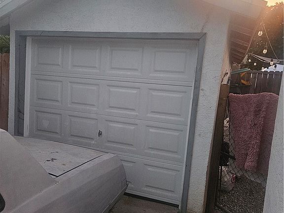 5th image of 947-949 S Ford Blvd #1