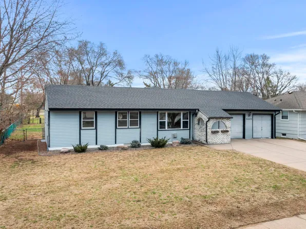 7849 Monroe St NE, Spring Lake Park, MN 55432