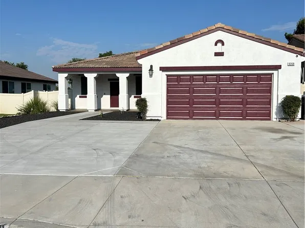 9268 Cattail Ln, Fontana, CA 92335