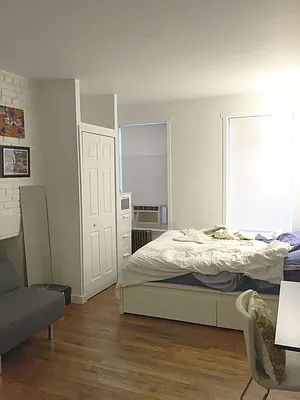 Rented by Nest Seekers International | media 6