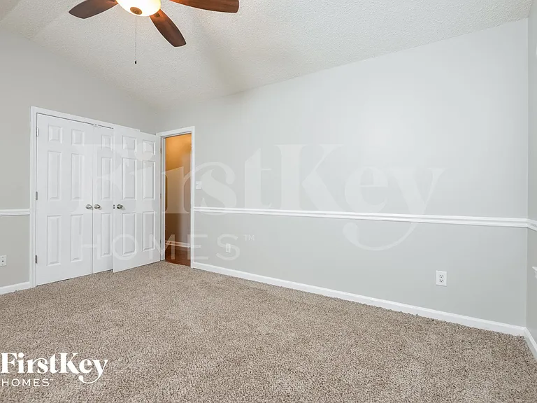 682 Brandy Dr — Photo 8