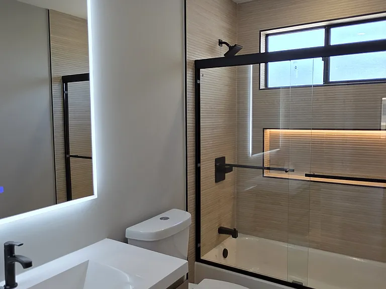 373 Avalon Dr — Photo 22