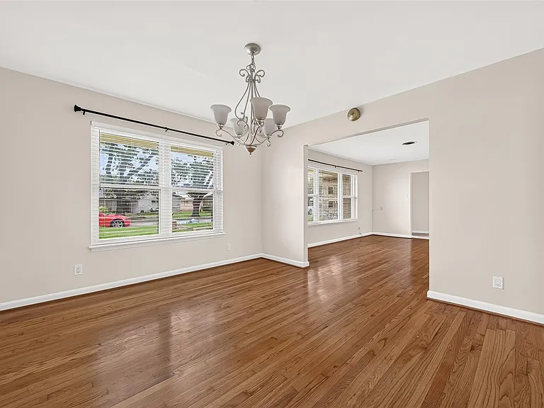4002 Mischire Dr — Photo 14