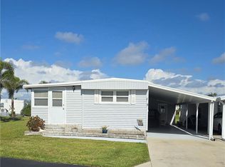 5 Ruby Ln #R-5, Naples, FL 34112