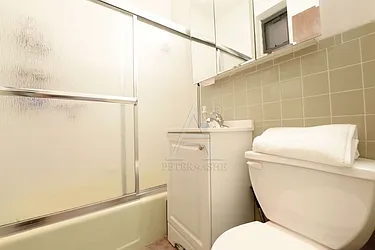 Rented by Peter Ashe